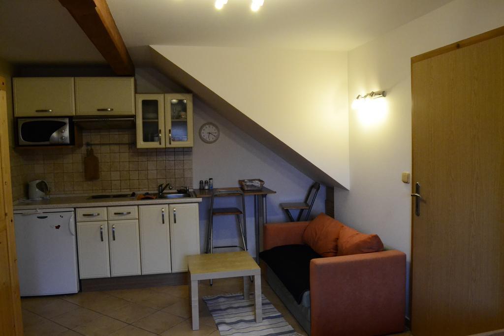 Apartment Ve Dvore *
